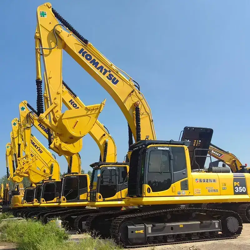 Heavy used excavators suitable for quarry and mining site evaluation