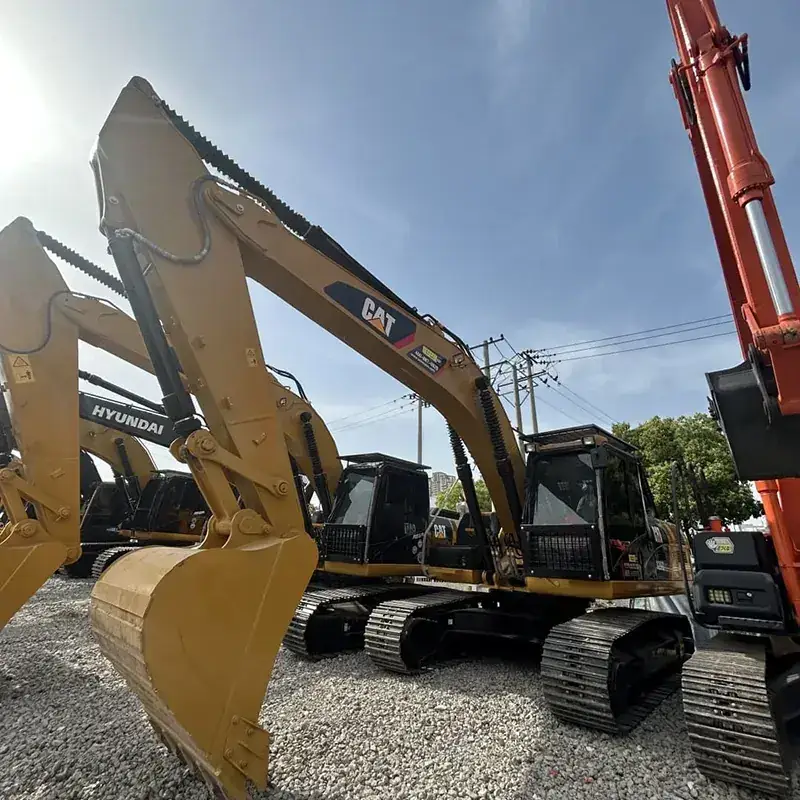 Caterpillar 326D2L