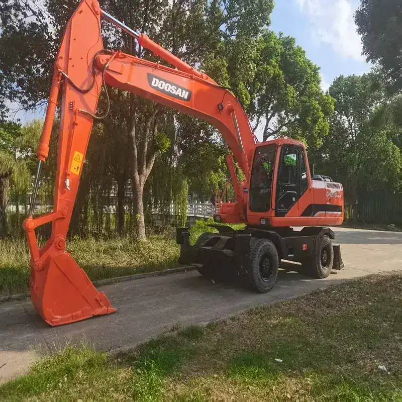 Doosan DH210