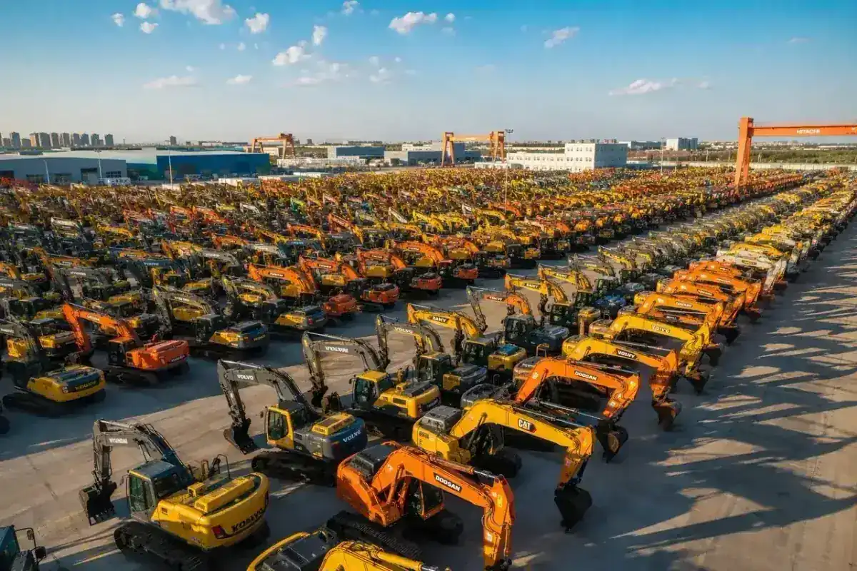 Used excavators prepared for export from China