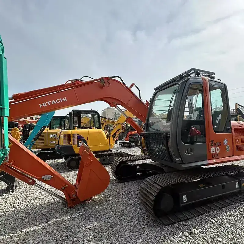 Hitachi ZX80LCK