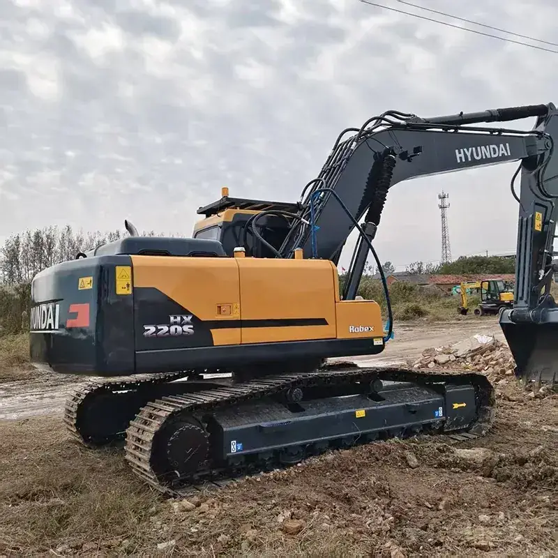 Hyundai HX220S