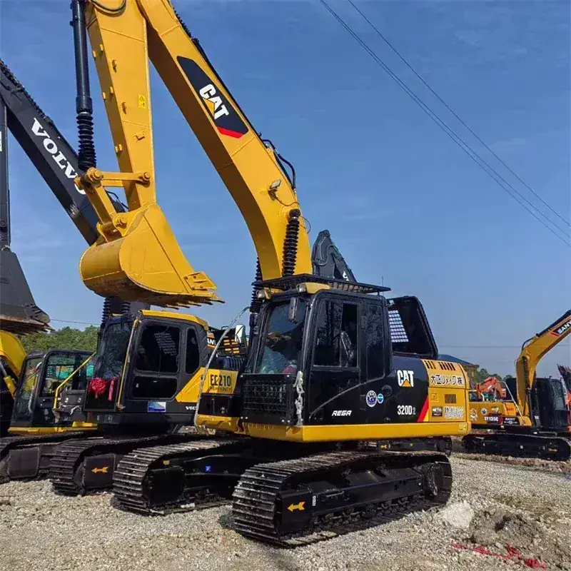 Caterpillar 320D2 thumbnail 5