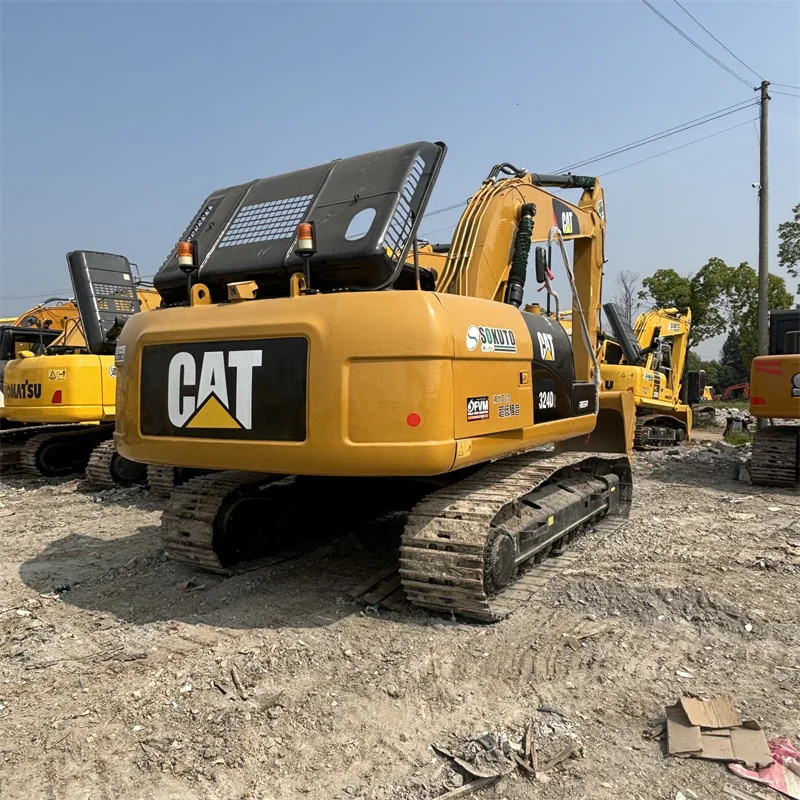 Caterpillar 324D2 detail 1