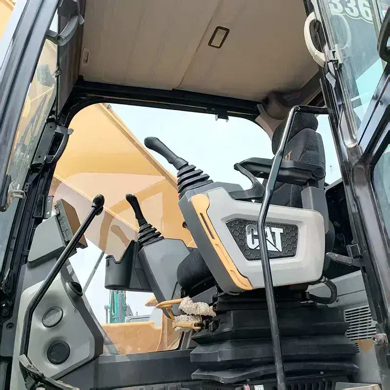 Caterpillar 336GC thumbnail 5