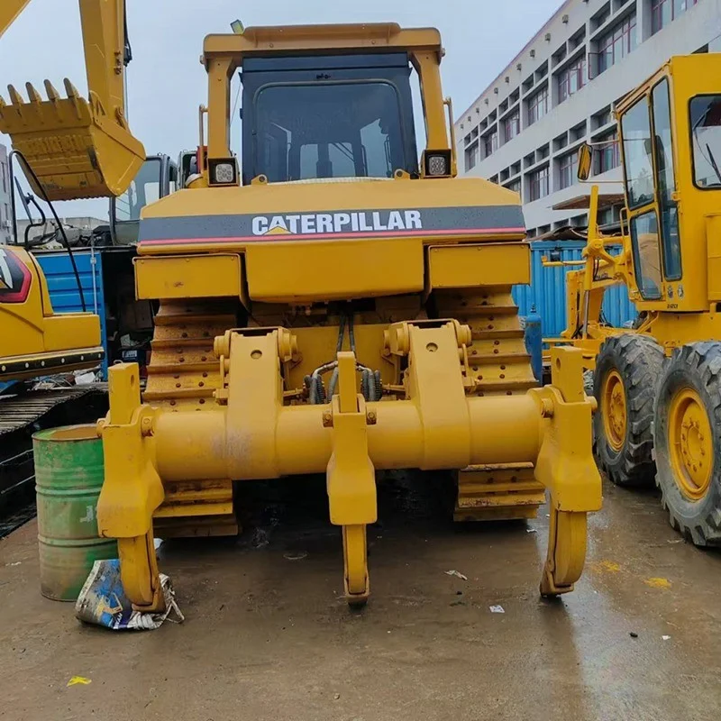 Caterpillar Caterpillar D8R thumbnail 4