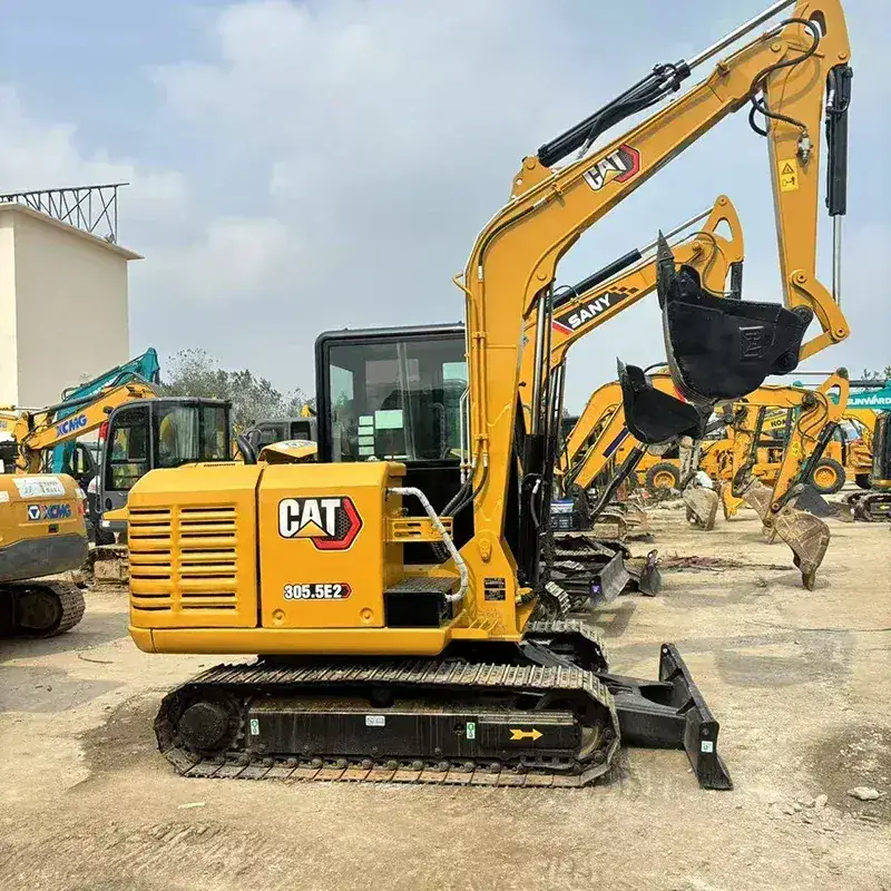Caterpillar 303.5E2 detail 4