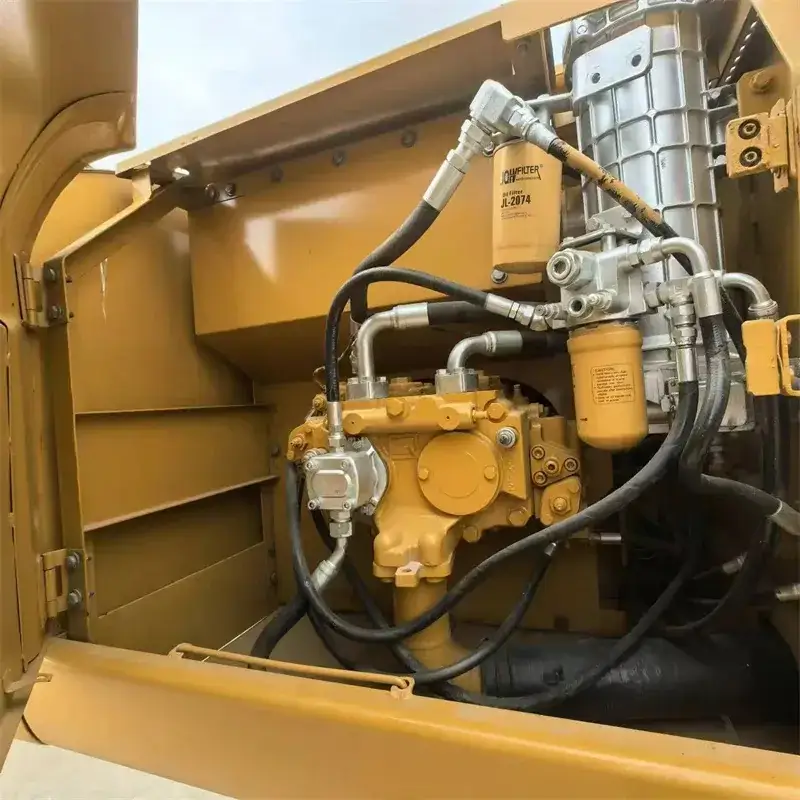 Caterpillar 320C thumbnail 2
