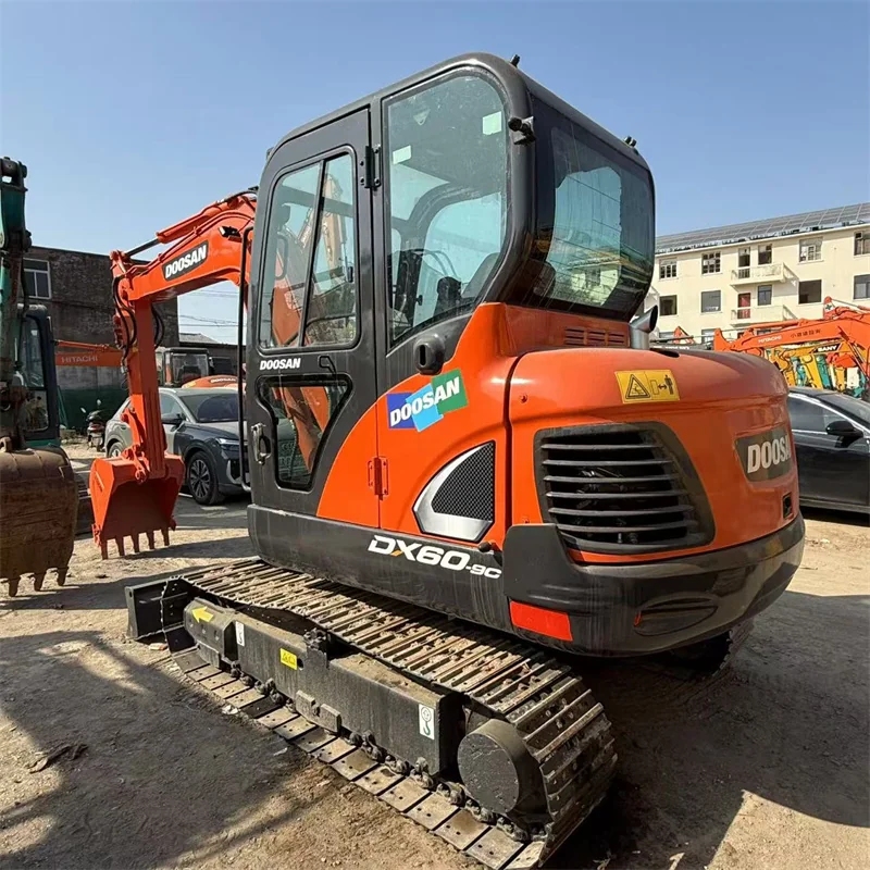 Doosan DX60-9C detail 3