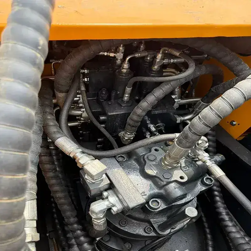 Hyundai HX220HD detail 4
