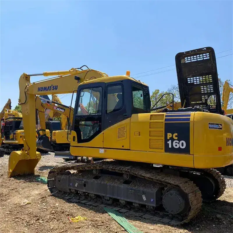 Komatsu PC160 detail 3