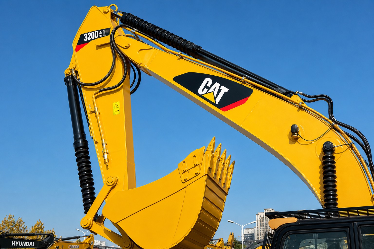 Caterpillar Caterpillar 320D2 L thumbnail 3