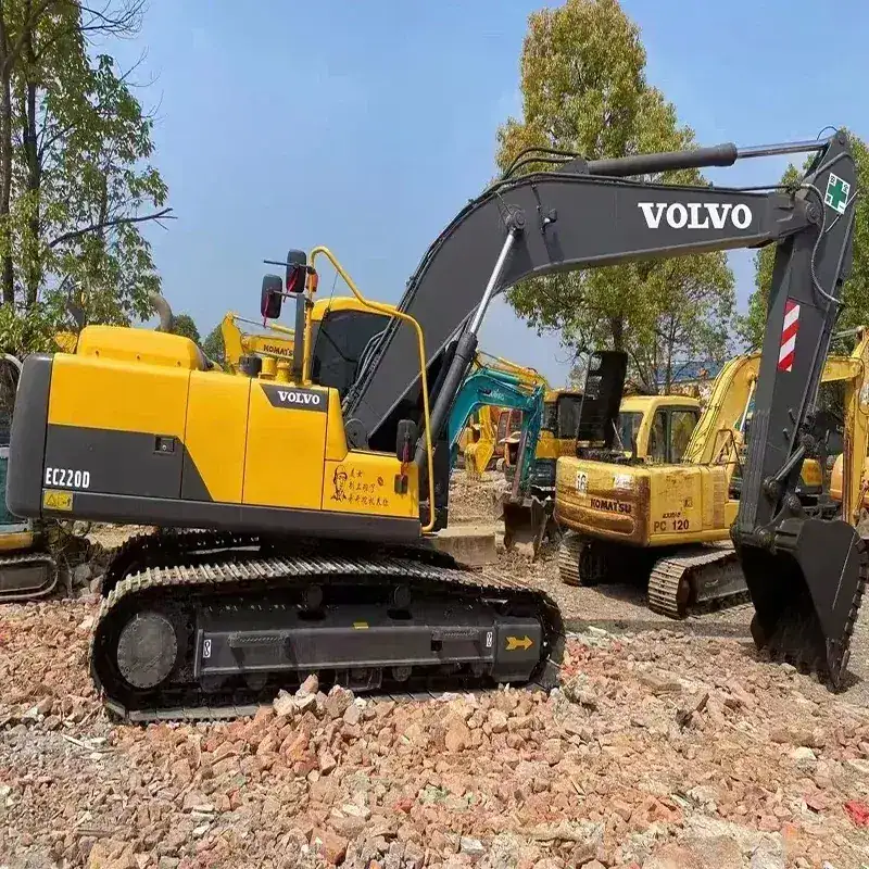 Volvo EC220D detail 2